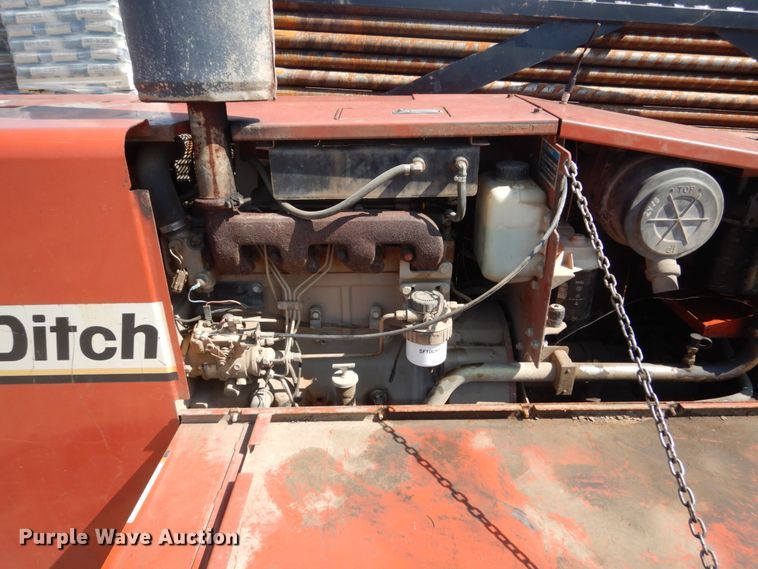 image for item FU9551 2001 Ditch Witch JT1720 directional boring unit