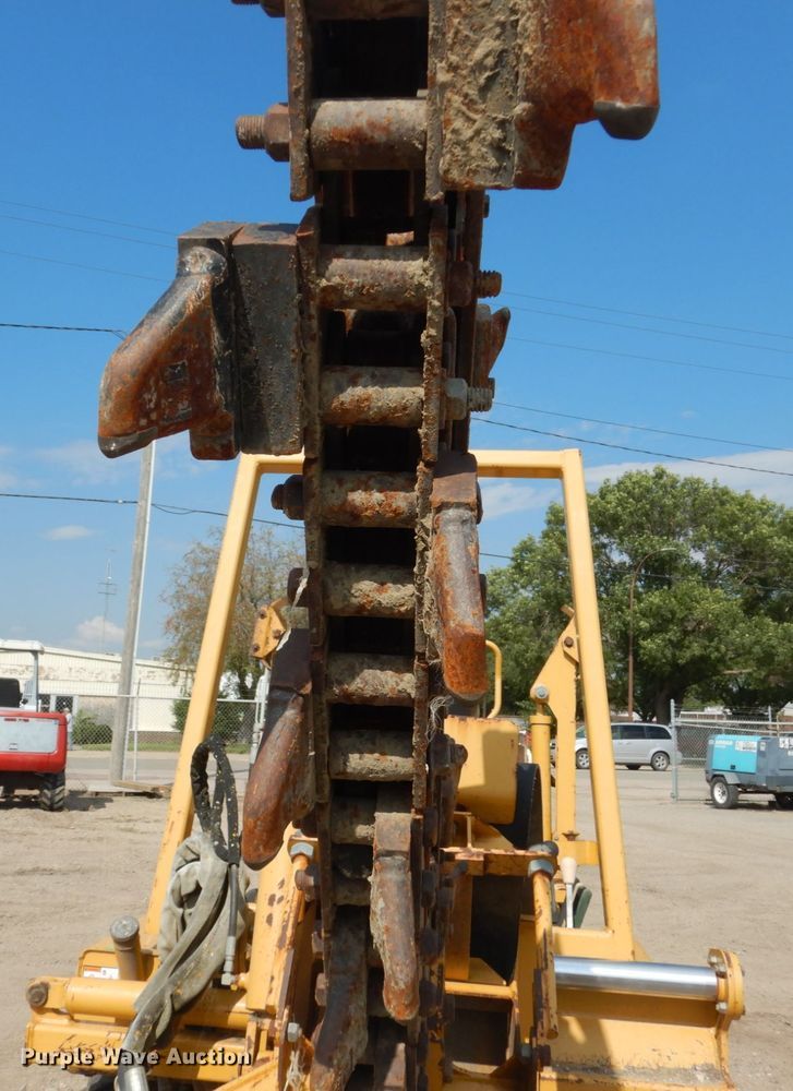 image for item FU9552 2004 Vermeer RT450 trencher