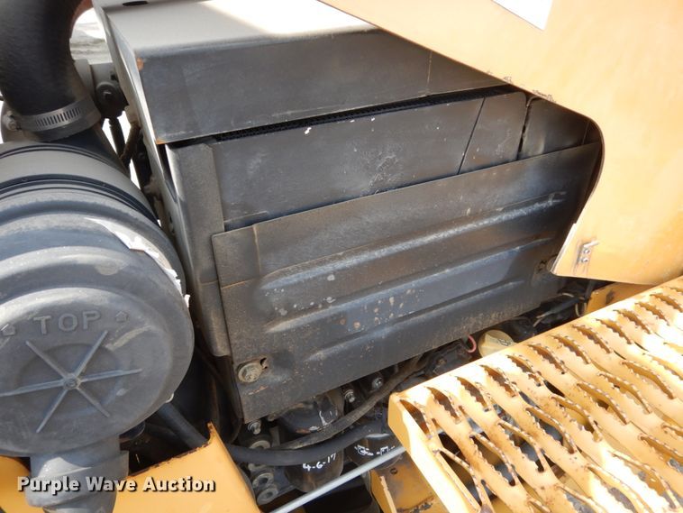 image for item FU9552 2004 Vermeer RT450 trencher