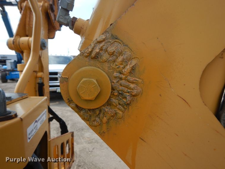 image for item FU9552 2004 Vermeer RT450 trencher