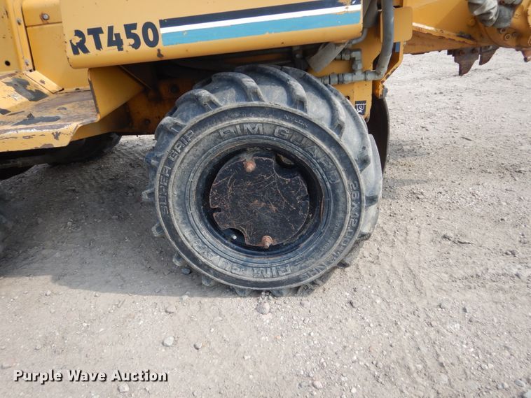 image for item FU9552 2004 Vermeer RT450 trencher