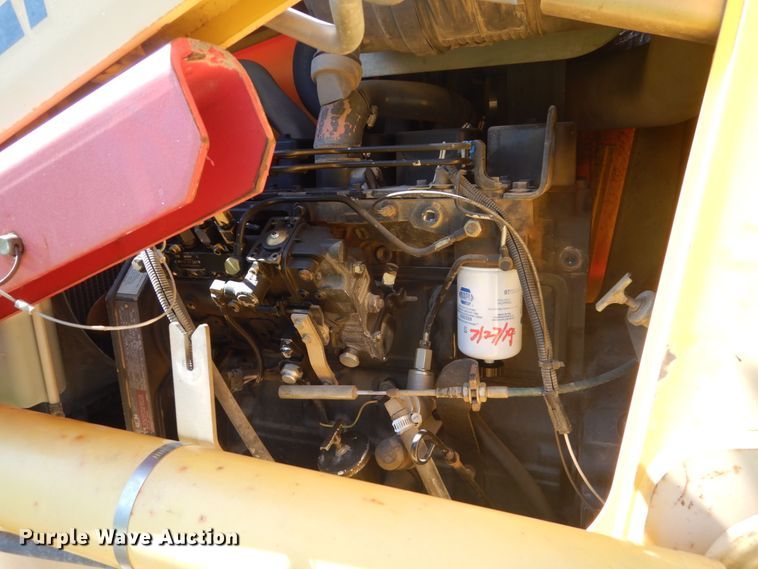 image for item FU9555 2003 New Holland LV80 landscape tractor