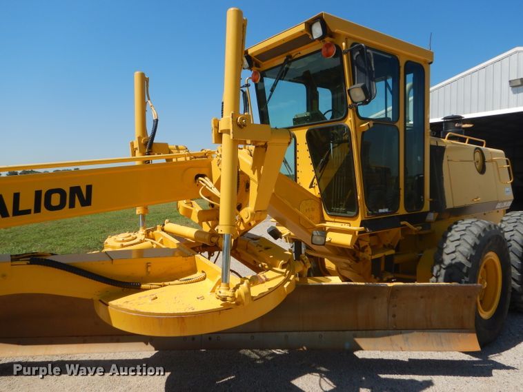 image for item GH9739 2002 Galion 850C motor grader