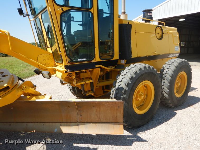image for item GH9739 2002 Galion 850C motor grader