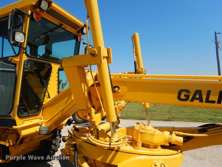 image for item GH9739 2002 Galion 850C motor grader