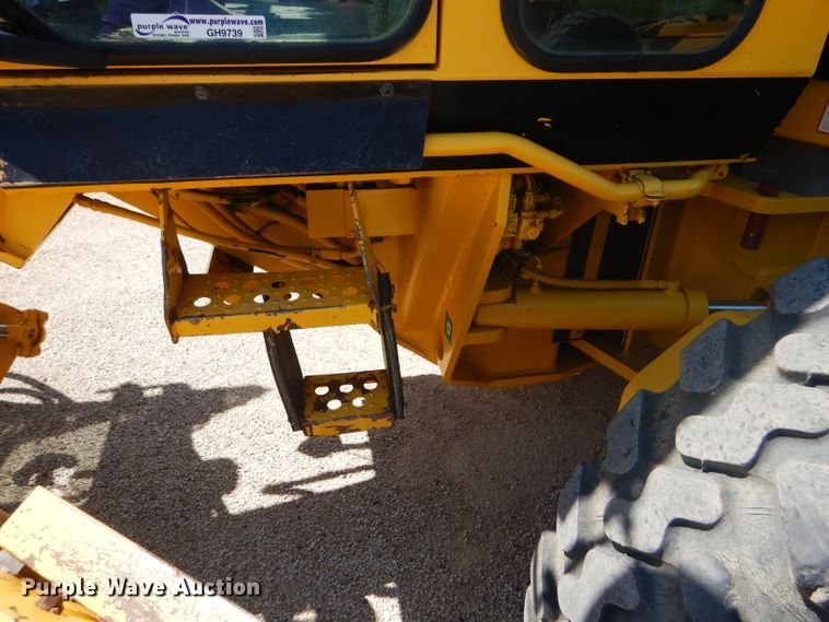 image for item GH9739 2002 Galion 850C motor grader