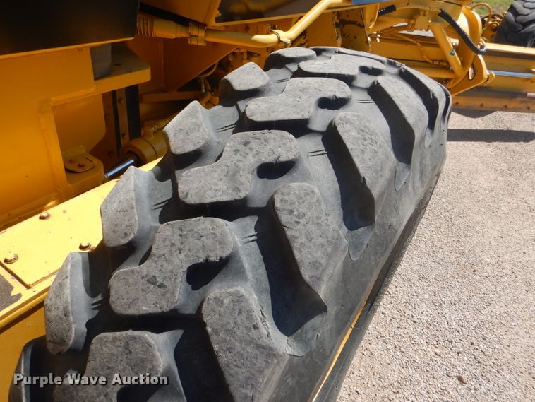 image for item GH9739 2002 Galion 850C motor grader