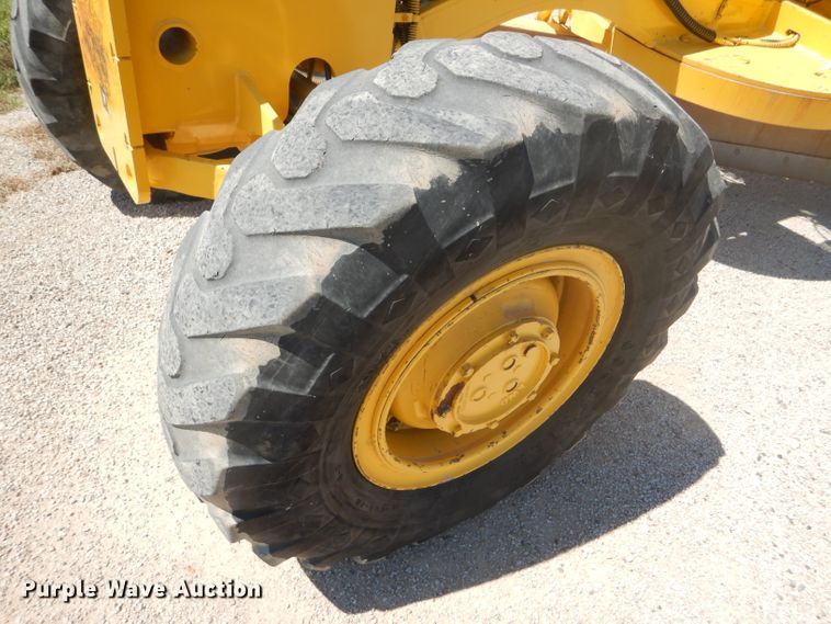 image for item GH9739 2002 Galion 850C motor grader