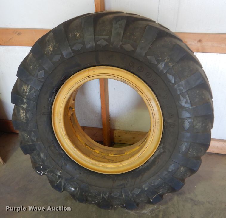 image for item GH9739 2002 Galion 850C motor grader