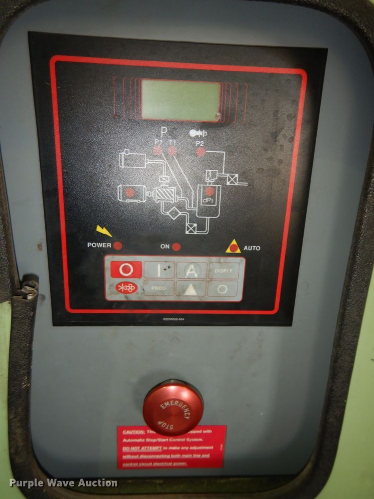 image for item GJ9849 Sullair ES-8 air compressor