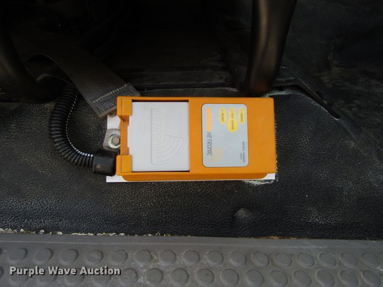 image for item DE2396 2008 Ford F750 Super Duty digger derrick truck