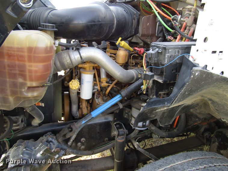 image for item DE2396 2008 Ford F750 Super Duty digger derrick truck