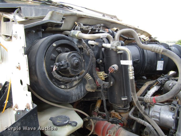 image for item DE2396 2008 Ford F750 Super Duty digger derrick truck