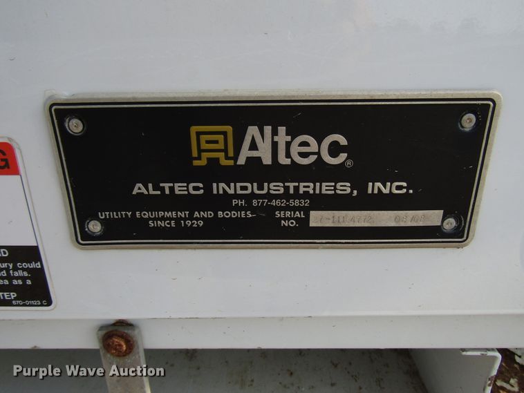 image for item DE2396 2008 Ford F750 Super Duty digger derrick truck