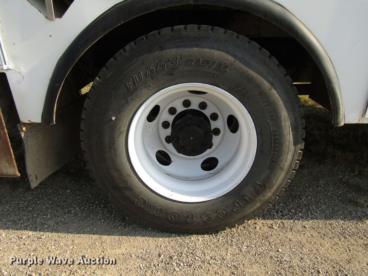 image for item DE2396 2008 Ford F750 Super Duty digger derrick truck