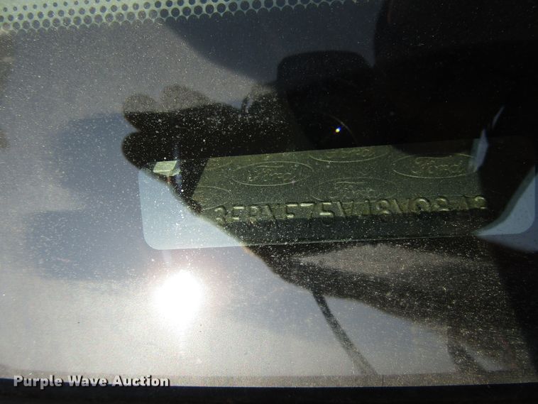 image for item DE2396 2008 Ford F750 Super Duty digger derrick truck