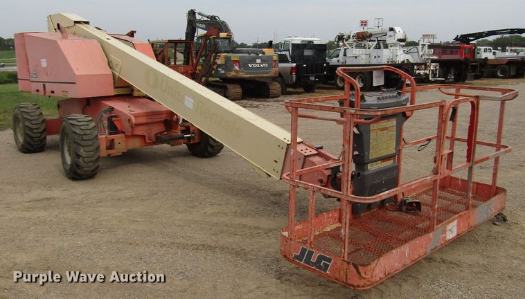 image for item DE2408 2001 JLG 601S boom lift
