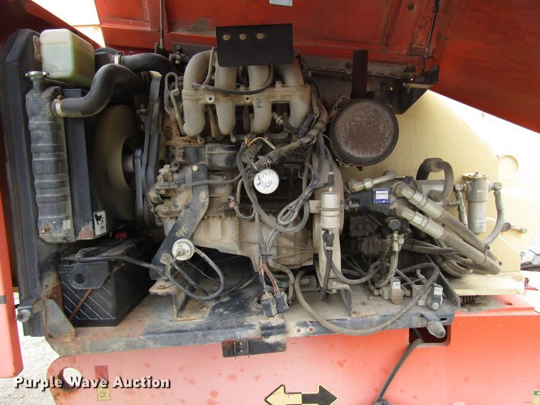 image for item DE2408 2001 JLG 601S boom lift