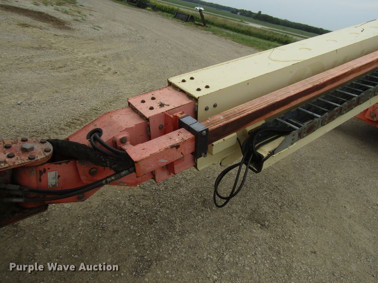 image for item DE2408 2001 JLG 601S boom lift