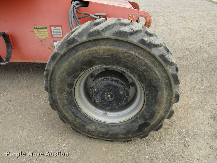 image for item DE2408 2001 JLG 601S boom lift