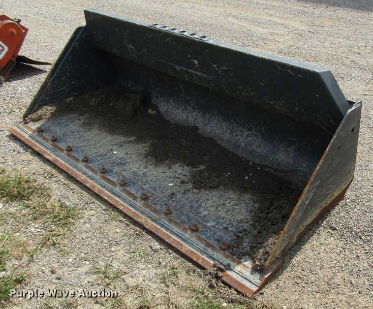 image for item DE2409 70"W skid steer bucket