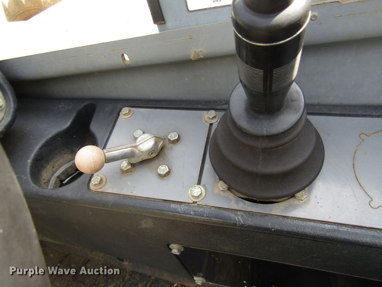 image for item DE2413 Terex TH644C telehandler