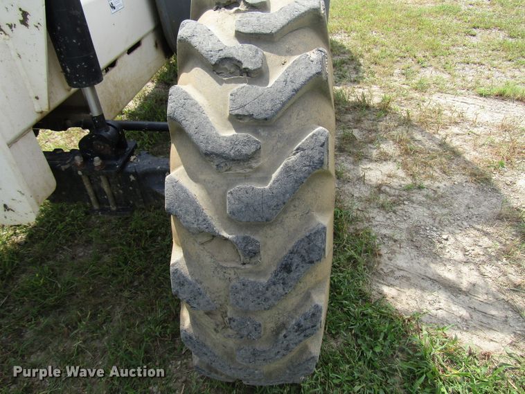 image for item DE2413 Terex TH644C telehandler