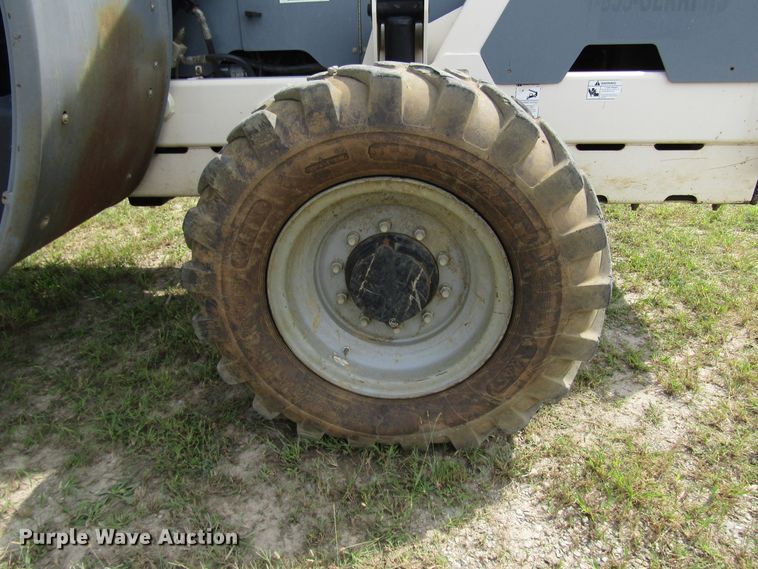 image for item DE2413 Terex TH644C telehandler