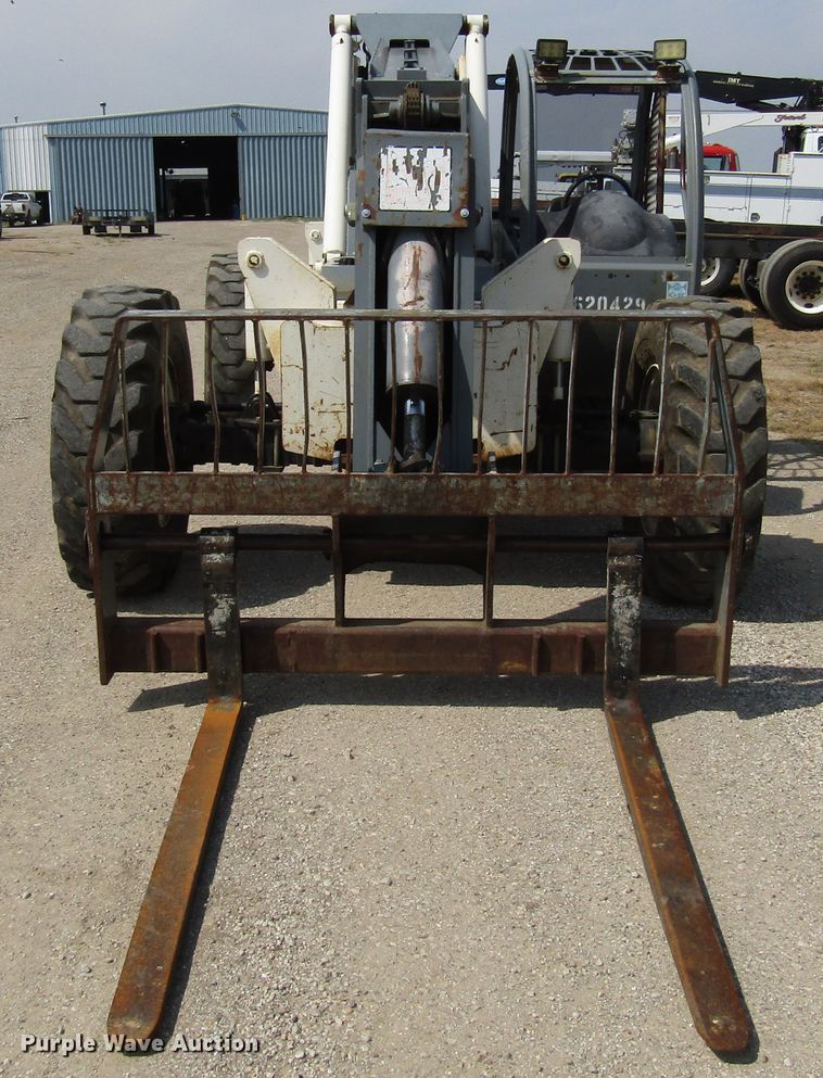 image for item DE2414 2004 Terex TH644C telehandler