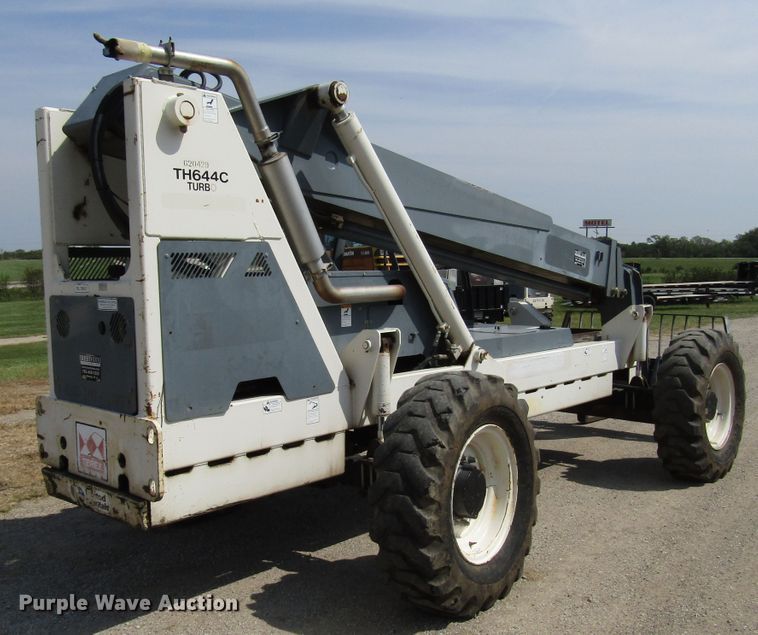 image for item DE2414 2004 Terex TH644C telehandler