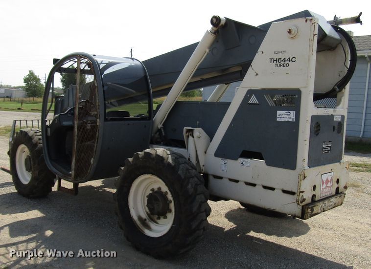 image for item DE2414 2004 Terex TH644C telehandler