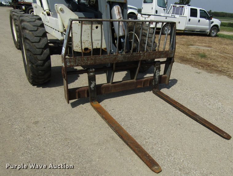 image for item DE2414 2004 Terex TH644C telehandler