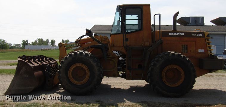image for item DE2421 2001 Komatsu WA380-3MC wheel loader