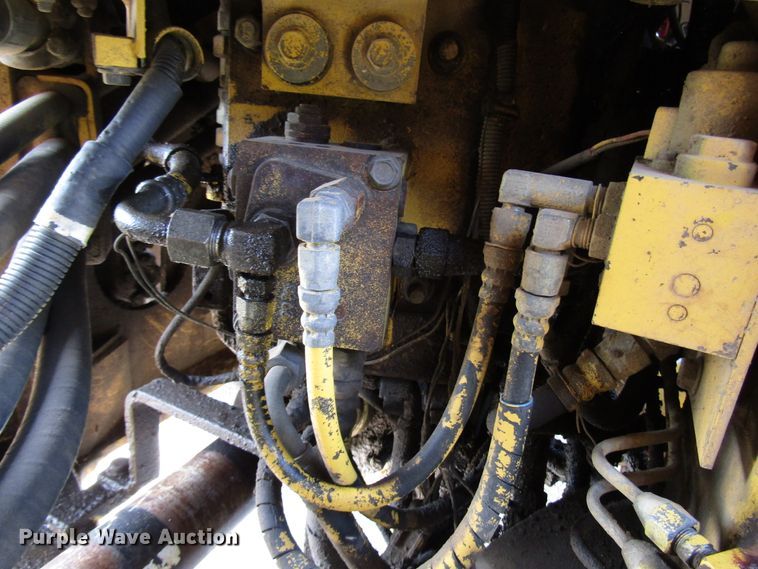 image for item DE2421 2001 Komatsu WA380-3MC wheel loader