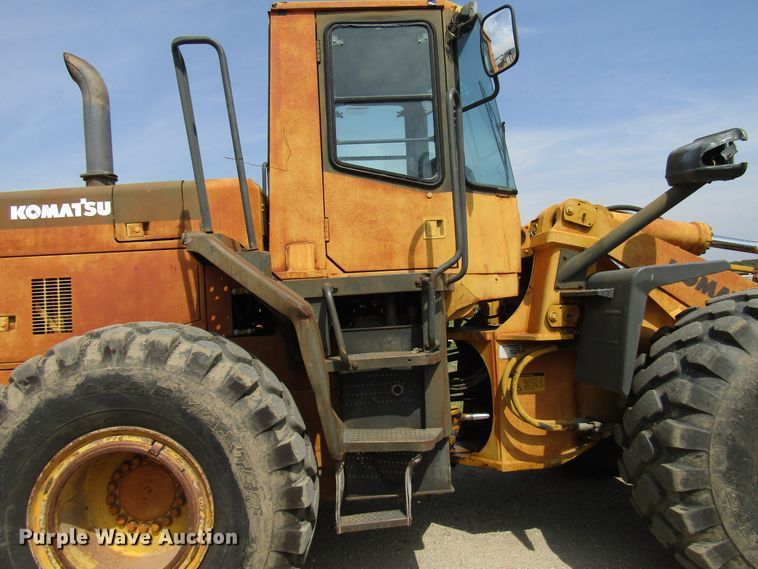 image for item DE2421 2001 Komatsu WA380-3MC wheel loader