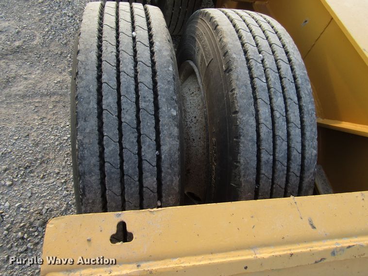 image for item DG8201 2000 Load King HDD503 low boy equipment trailer