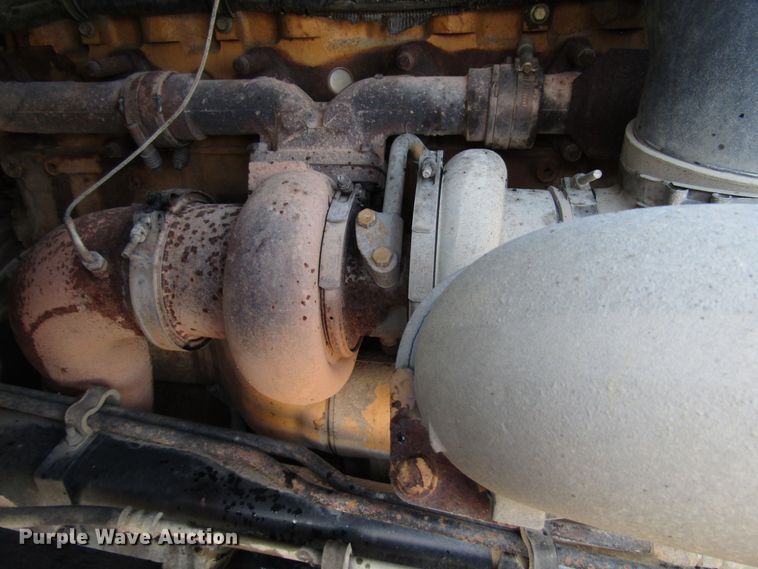 image for item DG8202 1999 Sterling L-Line semi truck