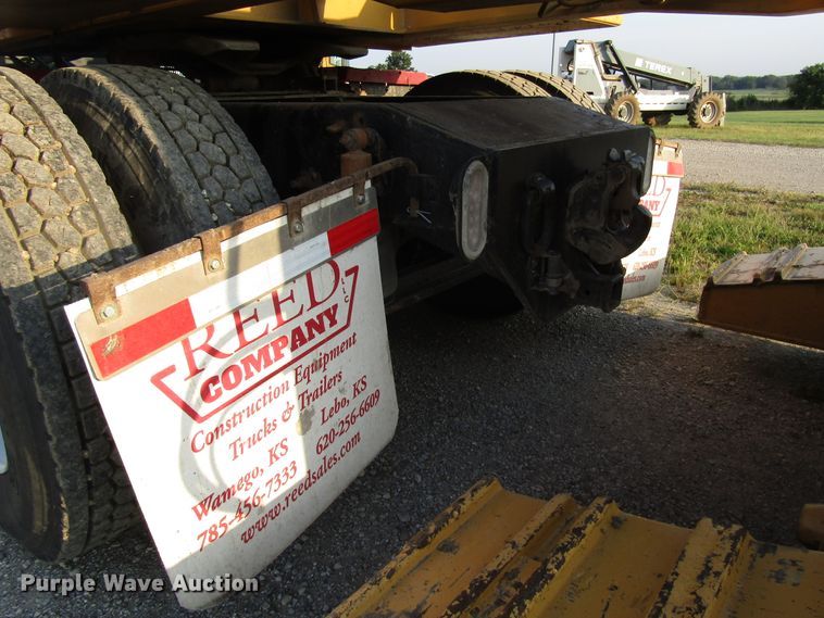 image for item DG8202 1999 Sterling L-Line semi truck