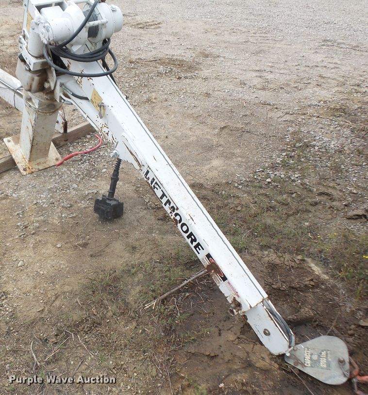 image for item FB9304 Liftmoore crane