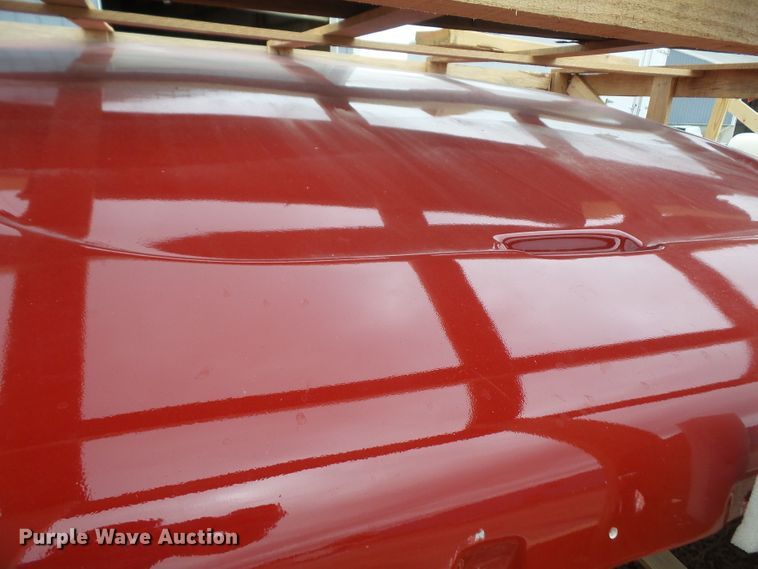 image for item FB9305 International 9400 truck hood