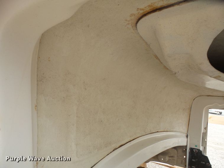 image for item FB9306 International 9400 truck hood