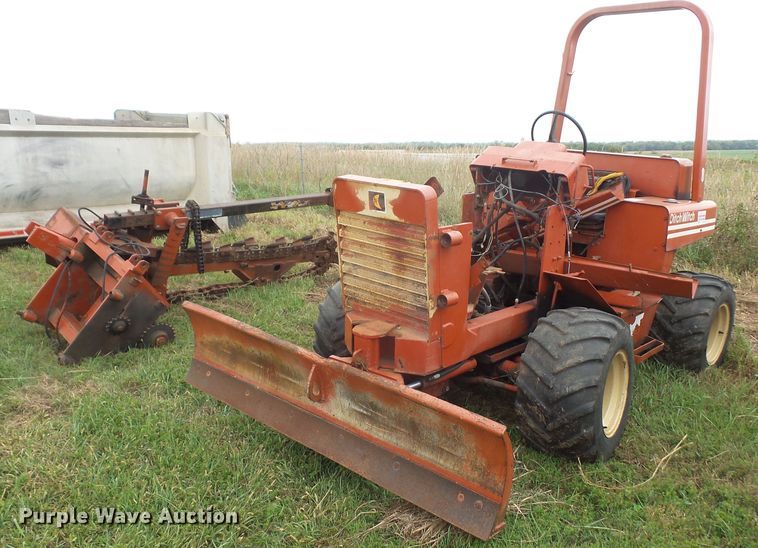 image for item FB9307 Ditch Witch 4010 trencher