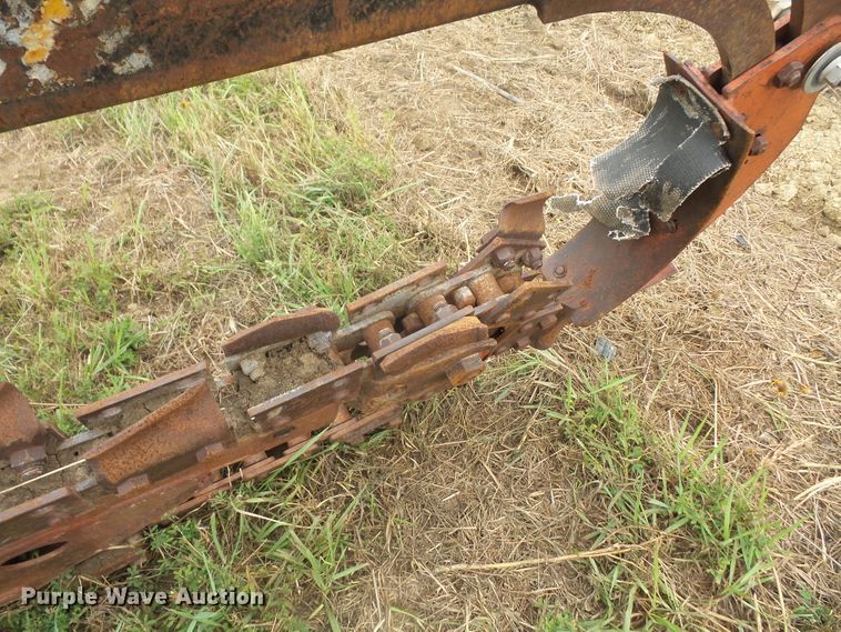 image for item FB9307 Ditch Witch 4010 trencher