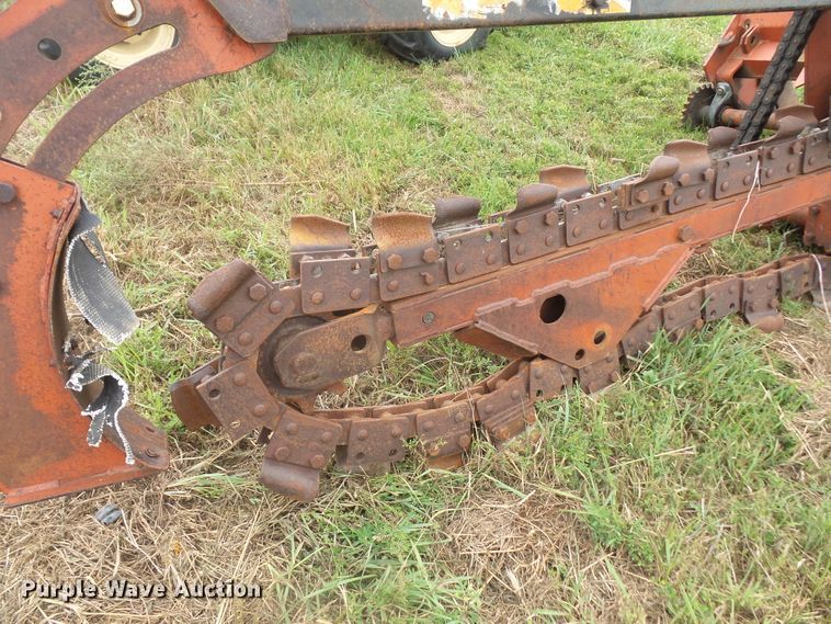 image for item FB9307 Ditch Witch 4010 trencher