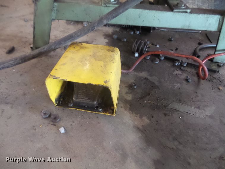 image for item FB9310 Metal Muncher MM61E iron worker