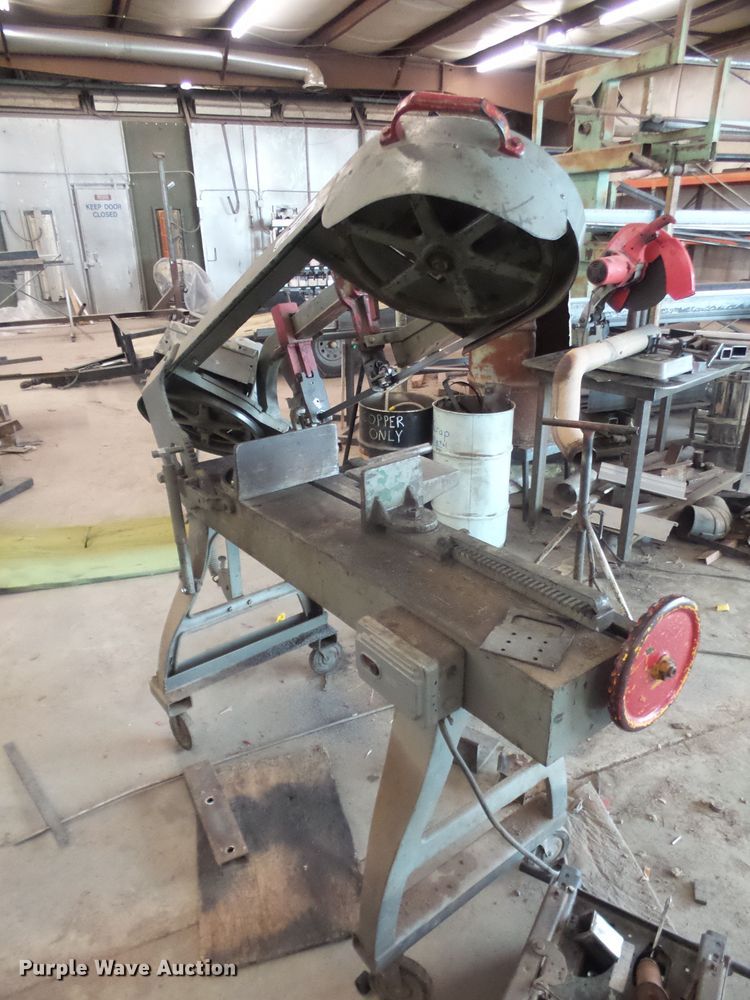 image for item FB9311 Well 8M band saw