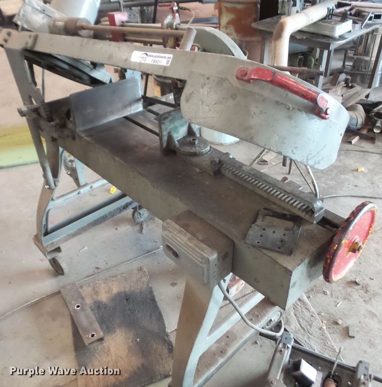 image for item FB9311 Well 8M band saw