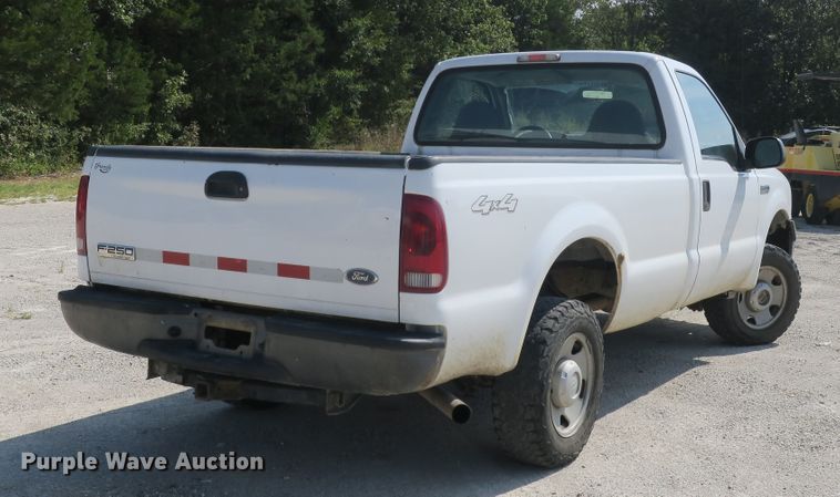 image for item DB10194 2007 Ford F250 Super Duty pickup truck