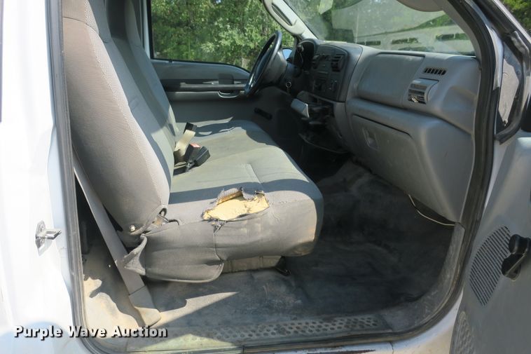 image for item DB10194 2007 Ford F250 Super Duty pickup truck