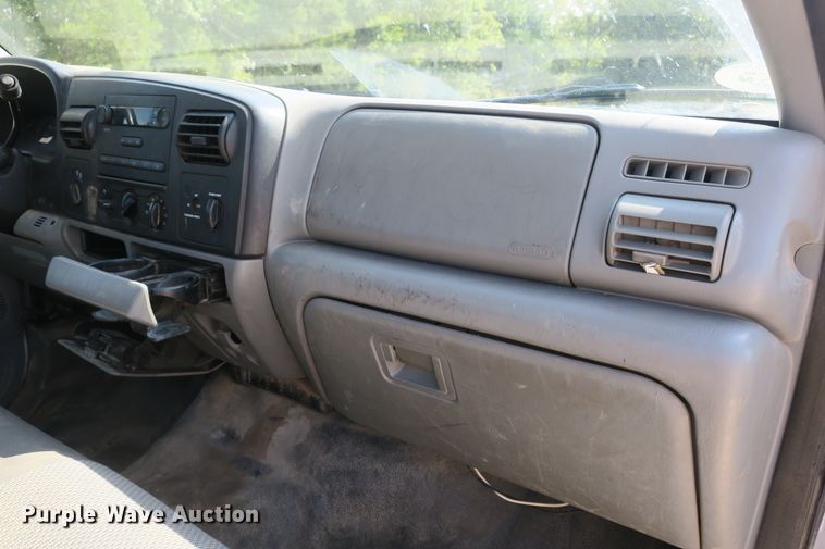 image for item DB10194 2007 Ford F250 Super Duty pickup truck